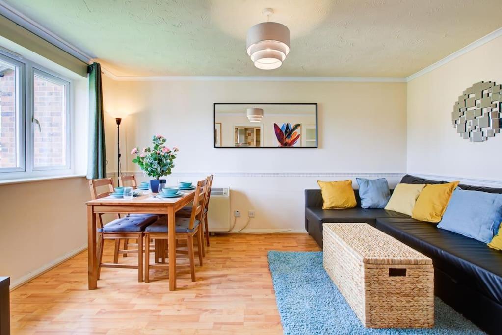 Dalton Plaza Apartment London Exterior photo